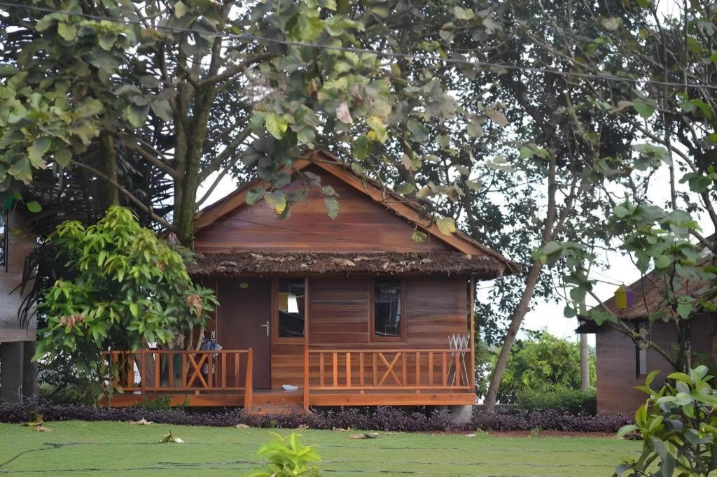 The Highland Park Resort בוגור מראה חיצוני תמונה