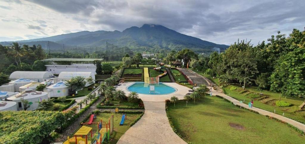 The Highland Park Resort בוגור מראה חיצוני תמונה