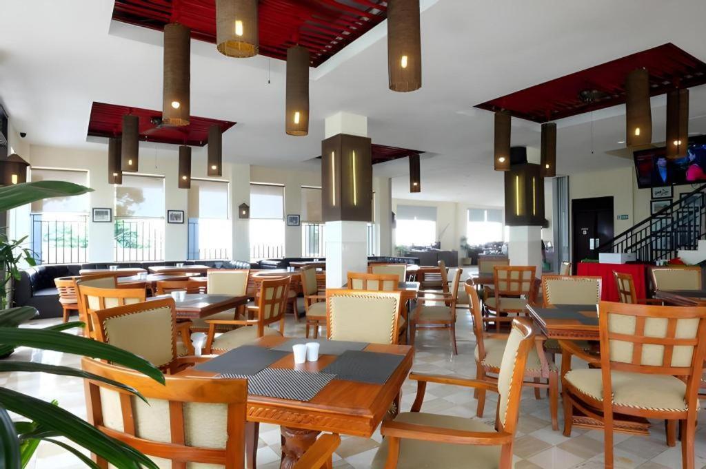 The Highland Park Resort בוגור מראה חיצוני תמונה