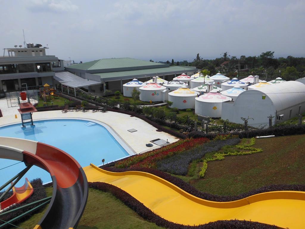 The Highland Park Resort בוגור מראה חיצוני תמונה
