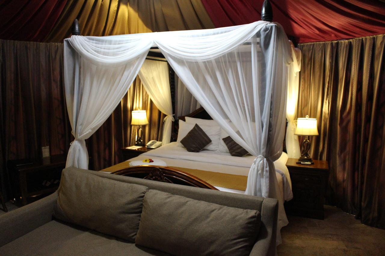 The Highland Park Resort בוגור מראה חיצוני תמונה